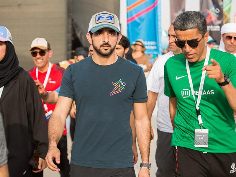 الأمير الوسيم... 4 جوانب لافتة في حياة الشيخ حمدان